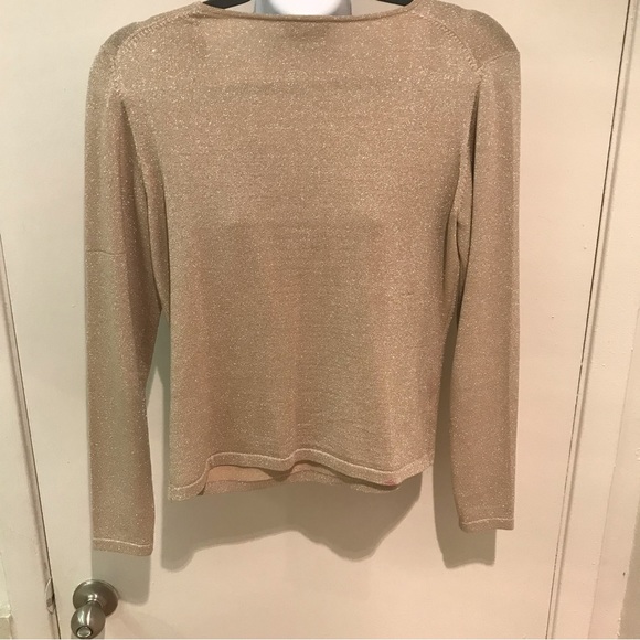 ANN TAYLOR GOLD SPARKLY LONG SLEEVE/ PULLOVER TSHIRT / SWEATER/ TOP - Picture 4 of 9